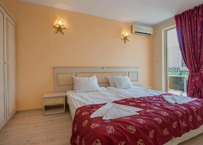 In Victoria 2* 阳光海滩