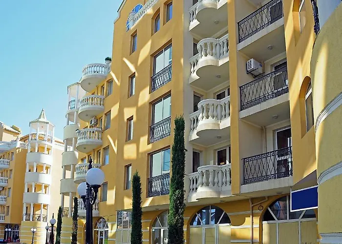 Aparthotel In Victoria